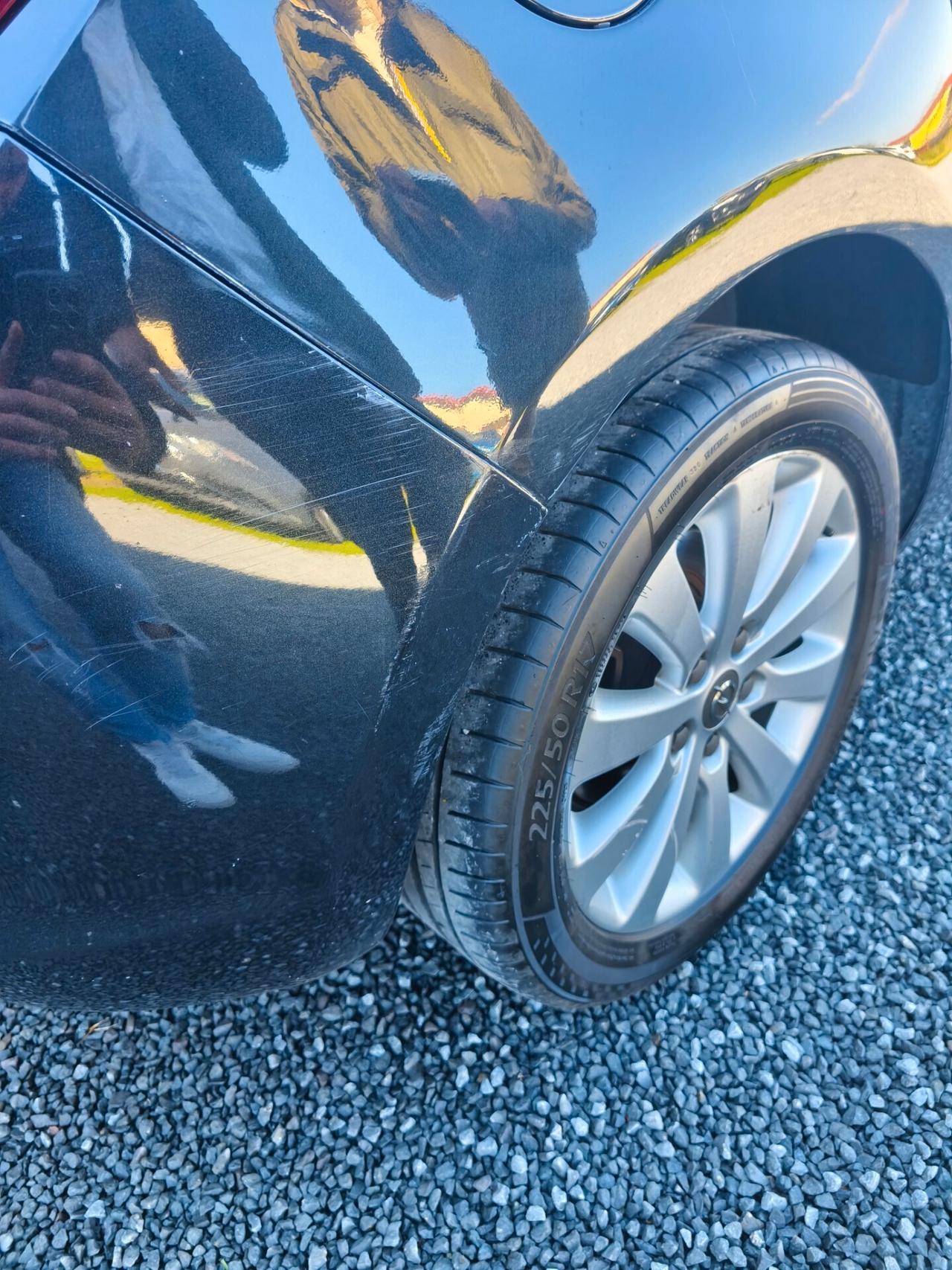 Opel Astra 1.7 CDTI 110CV 5 porte