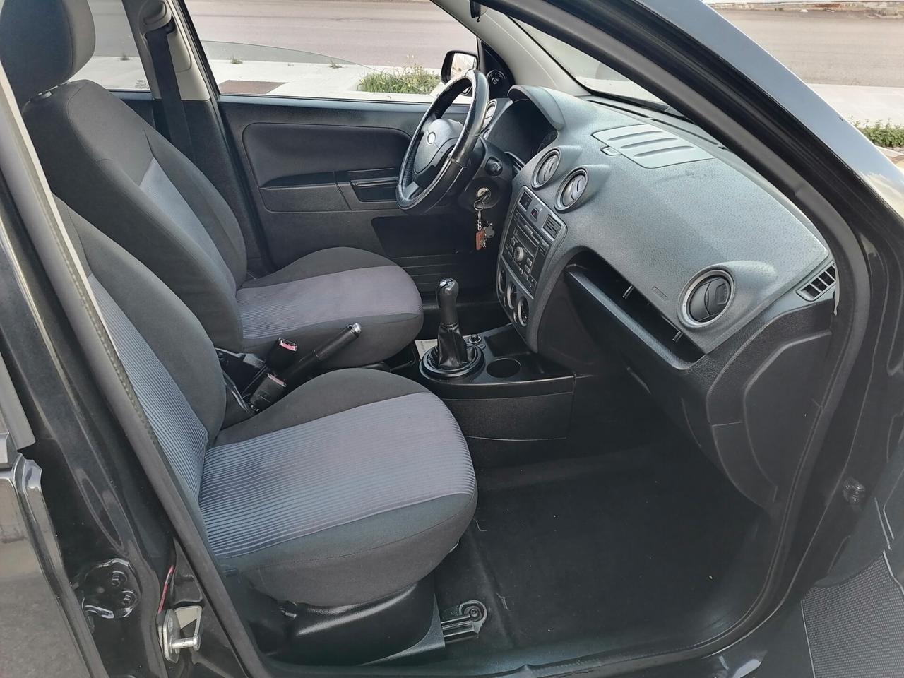 Ford Fusion 1.4 TDCi 70cv 2007