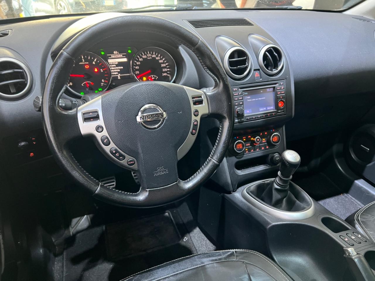 Nissan Qashqai 1.5 dCi DPF Tekna