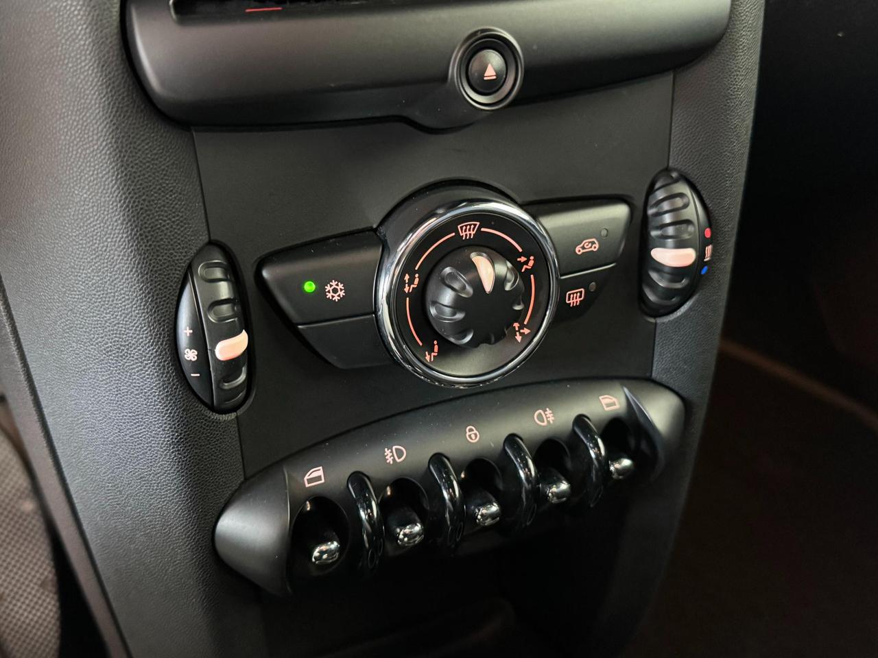 Mini Cooper 1.6 122cv 3P.