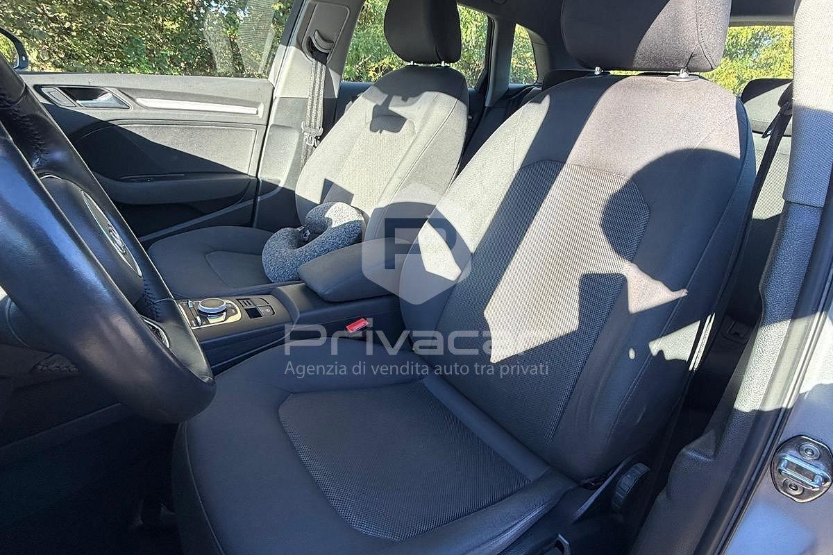 AUDI A3 Sedan 35 TDI S tronic Business