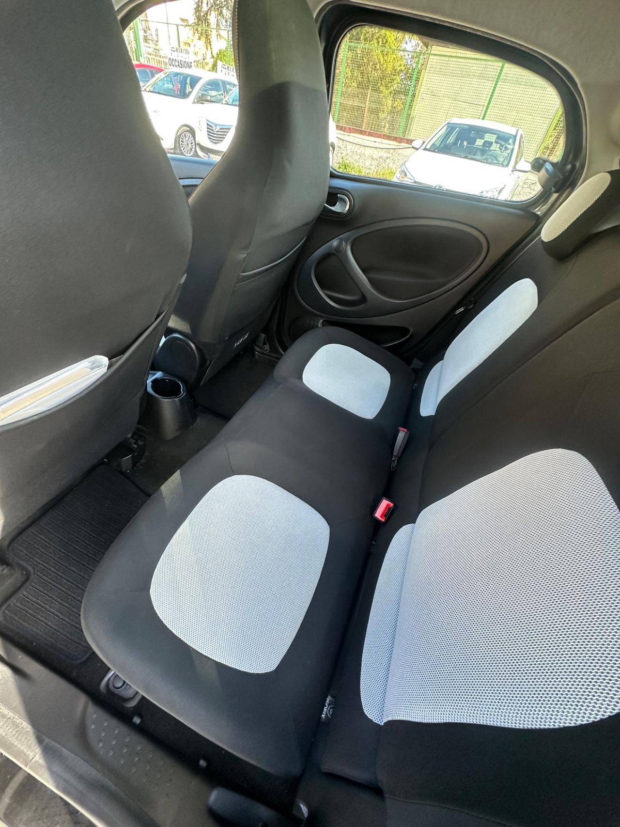 Smart ForFour 70 1.0 Prime