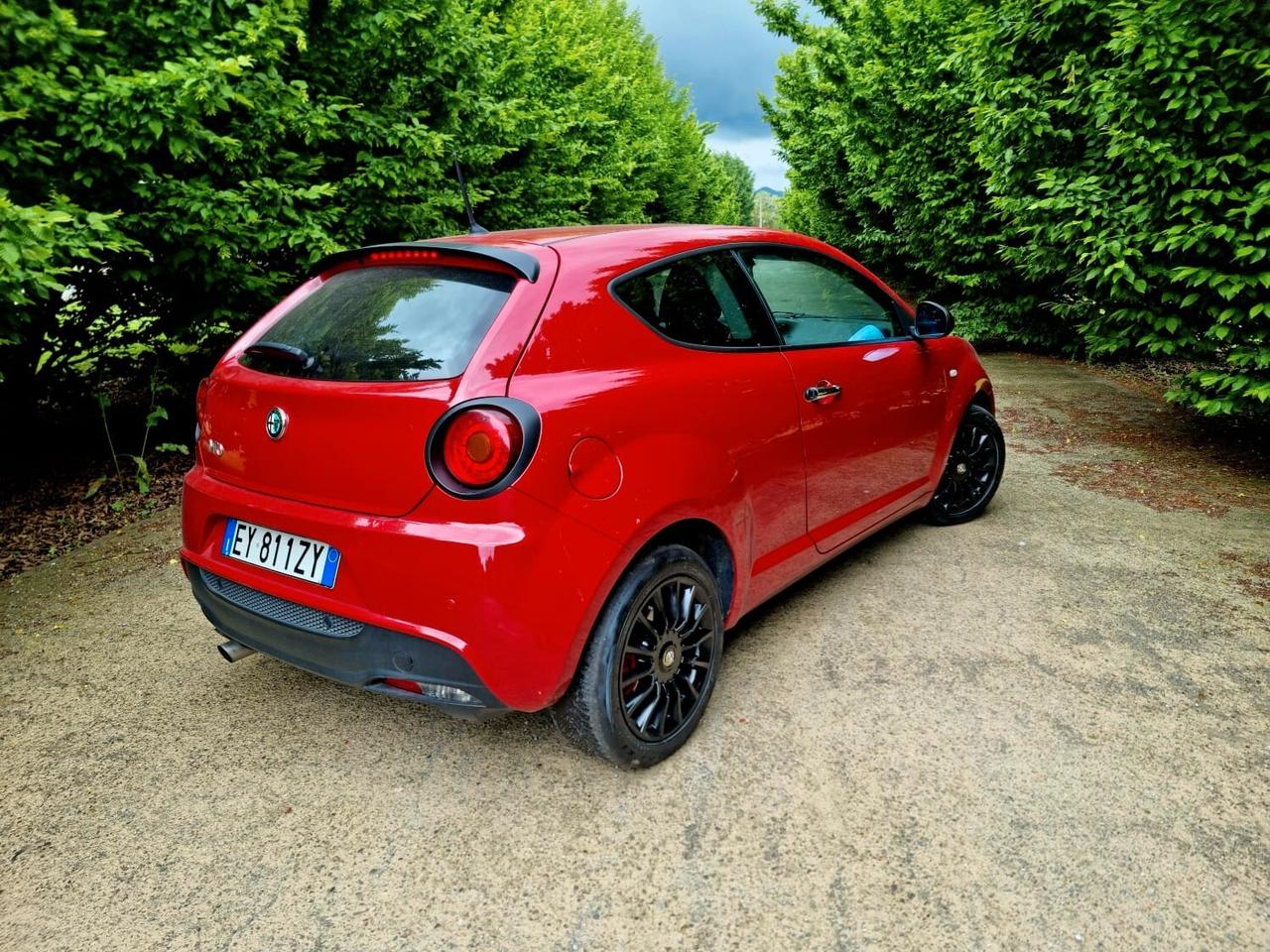 Alfa Romeo MiTo 1.3 JTDm 85 CV ADATTA A NEOPATENTATI