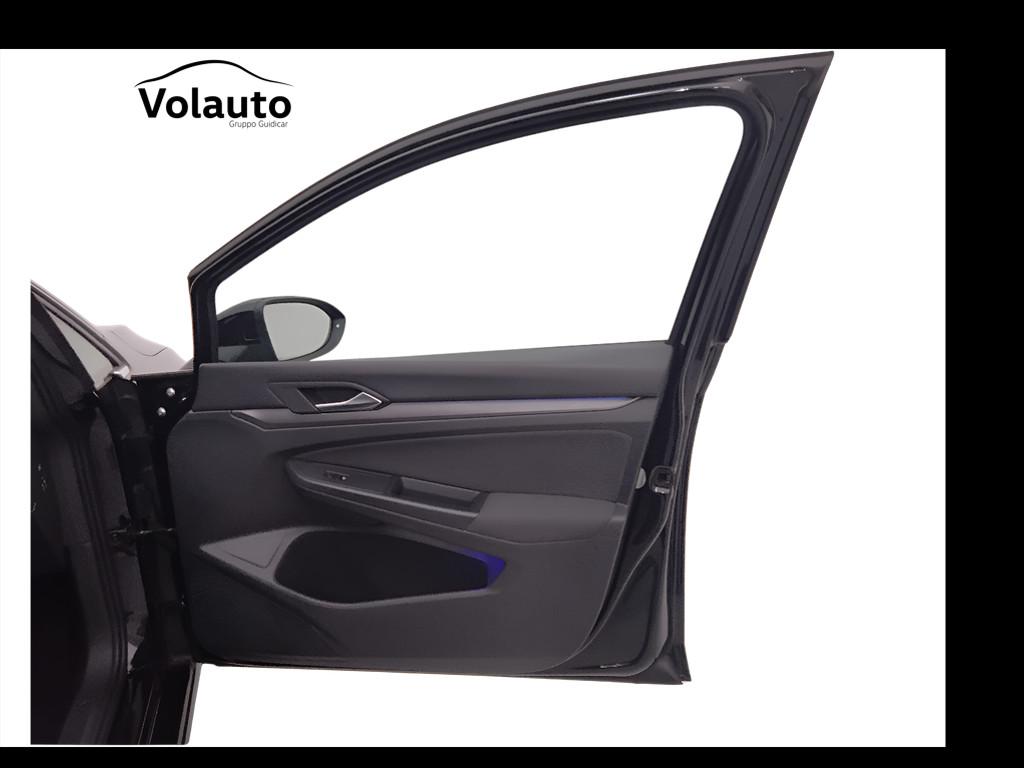VOLKSWAGEN Golf VIII 2020 - Golf 1.5 etsi evo Style 150cv dsg