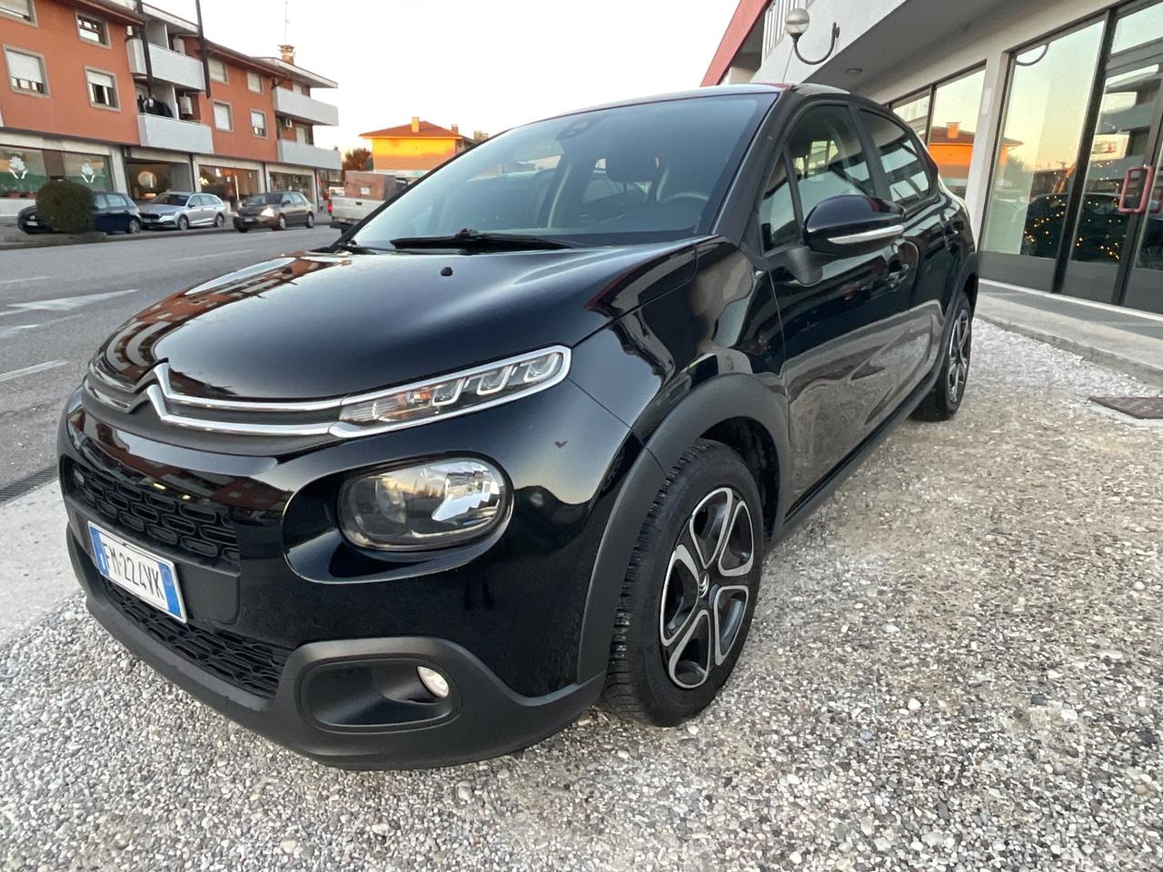 Citroen C3 PureTech 82 Shine