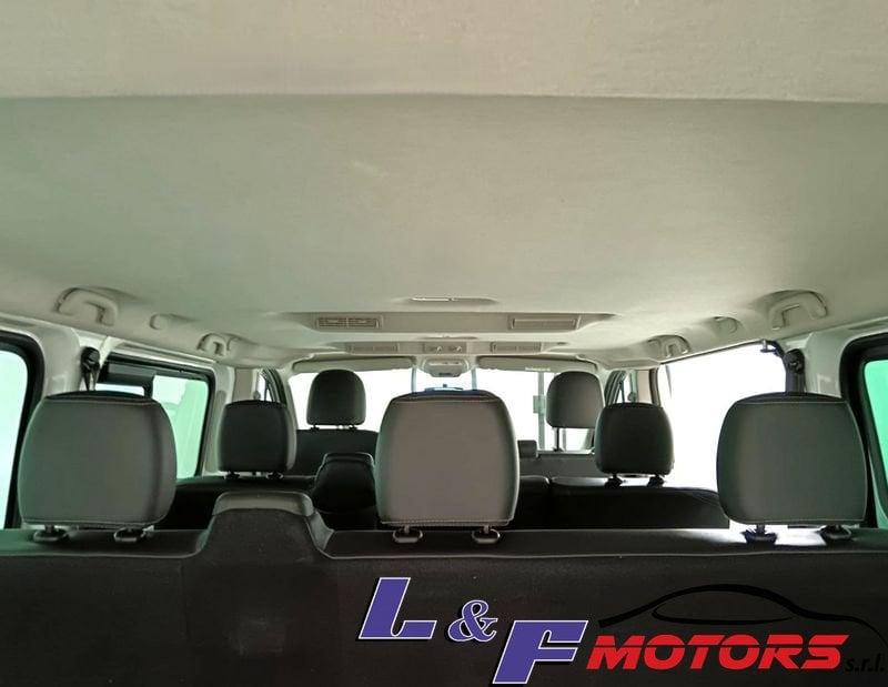Renault Trafic RENAULT TRAFIC 2.O DCI 9 POSTI PASSO LUNGO