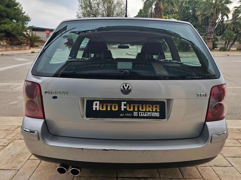 Volkswagen Passat 1.9 TDI/130 CV cat Var. H.line