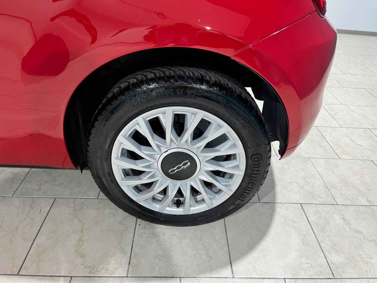 FIAT 500 BENZINA 2021 *NEOPATENTATI *KM CERTIFICATI