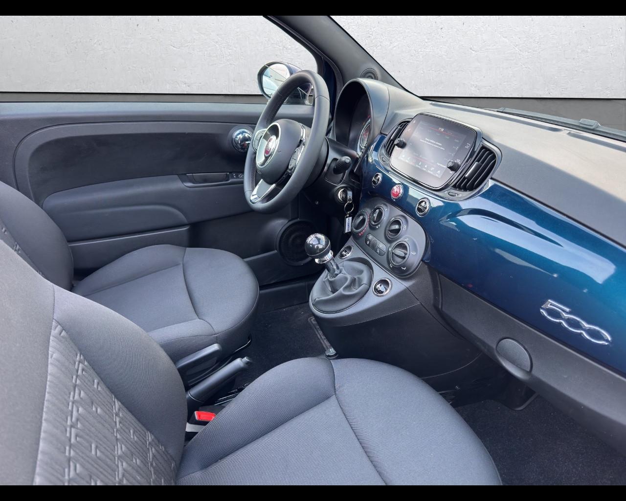 FIAT 500 (2015-2024) - 500 C 1.0 Hybrid Dolcevita
