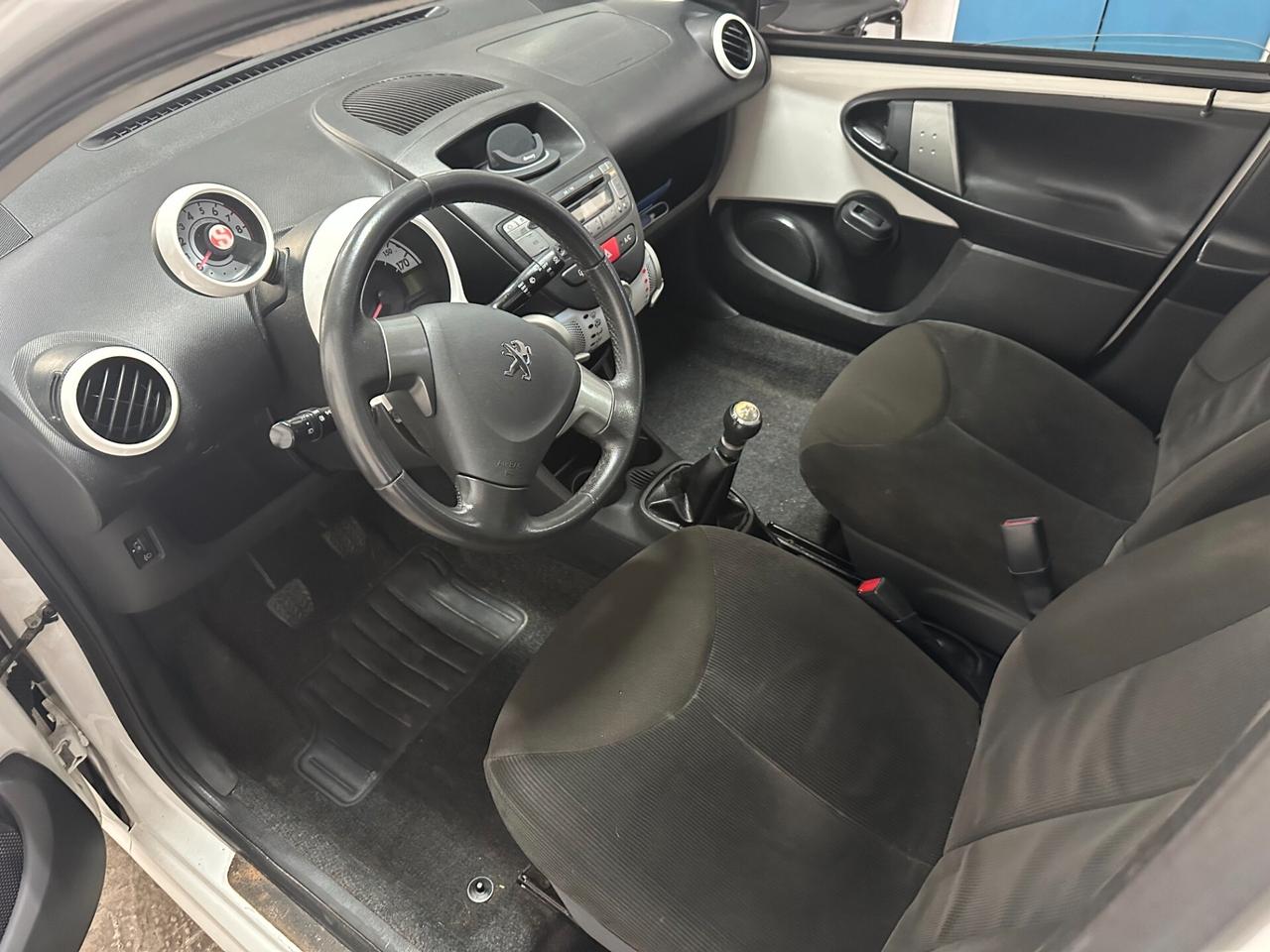 Peugeot 107 1.0 68CV 5p. Superga