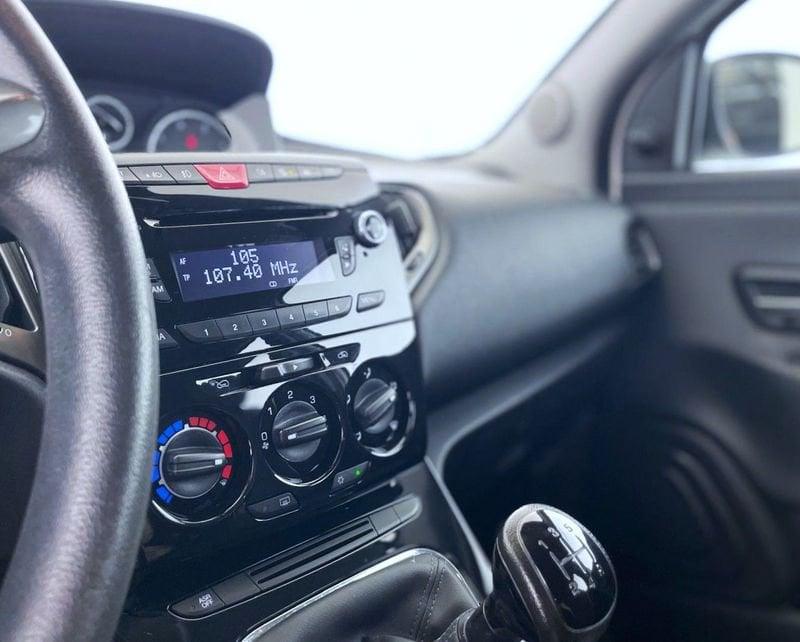 Lancia Ypsilon Ypsilon 1.3 MJT 16V 95 CV 5 porte S&S Elefantino