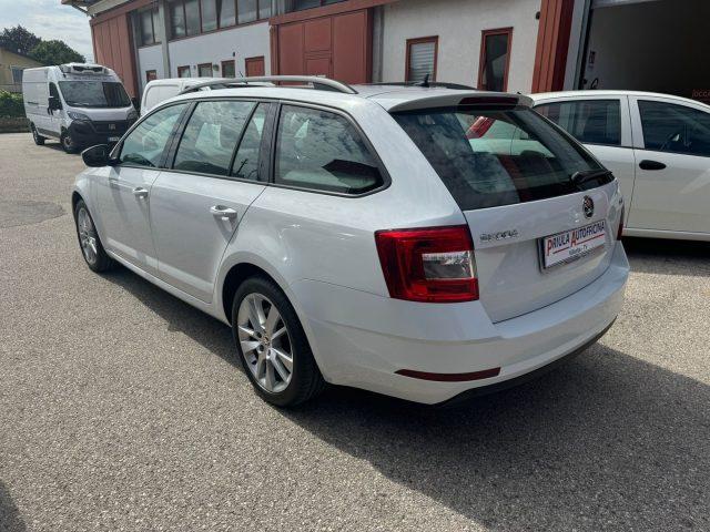 SKODA Octavia 1.6 TDI SCR 115 CV Wagon Executive