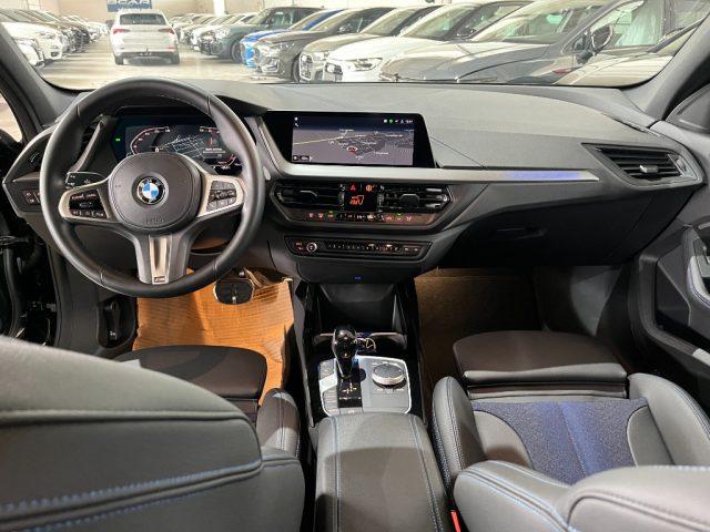 BMW 118 i 5p. Msport Auto/LED/VIRTUAL+NAVI/PARK/17 M sport