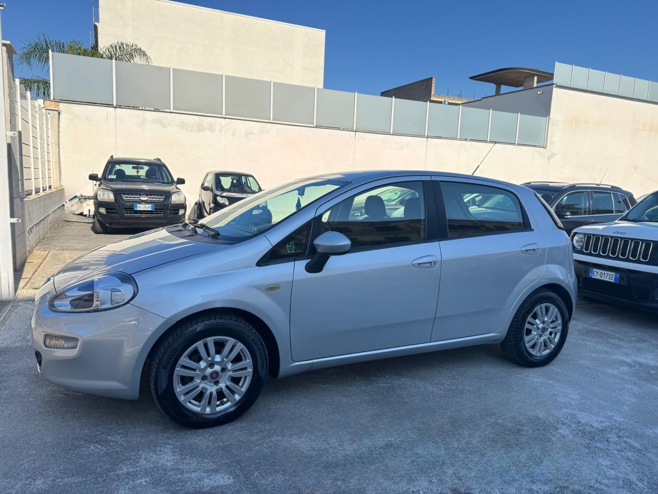Fiat Punto 1.3 DIESEL 75CV Lounge 31/12/2013