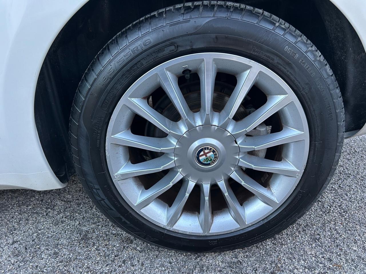 Alfa Romeo MiTo 1.3 JTDm ideale per neo patentati