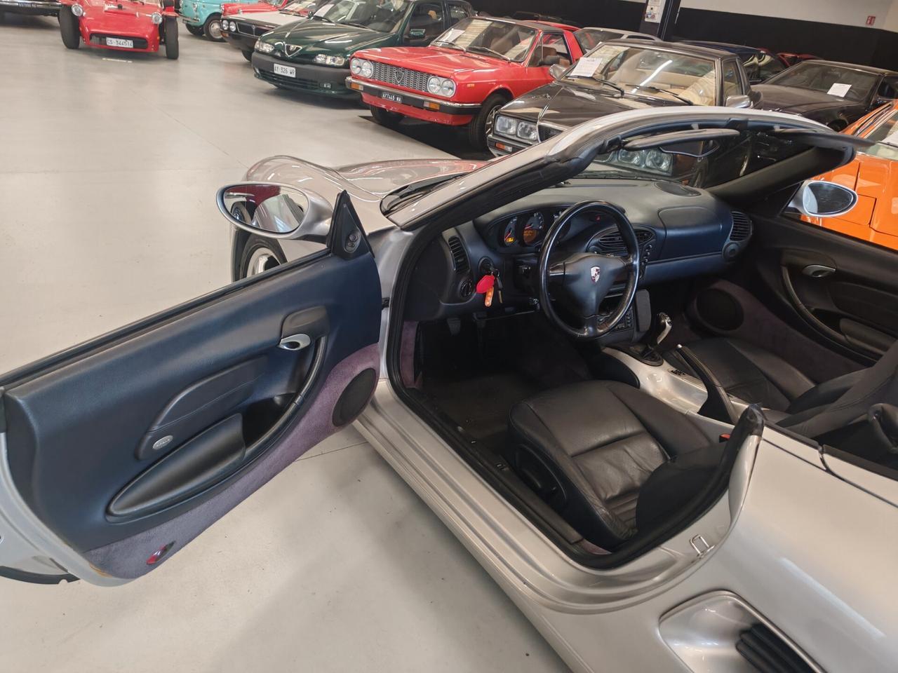 Porsche Boxster 986 2.7 asi