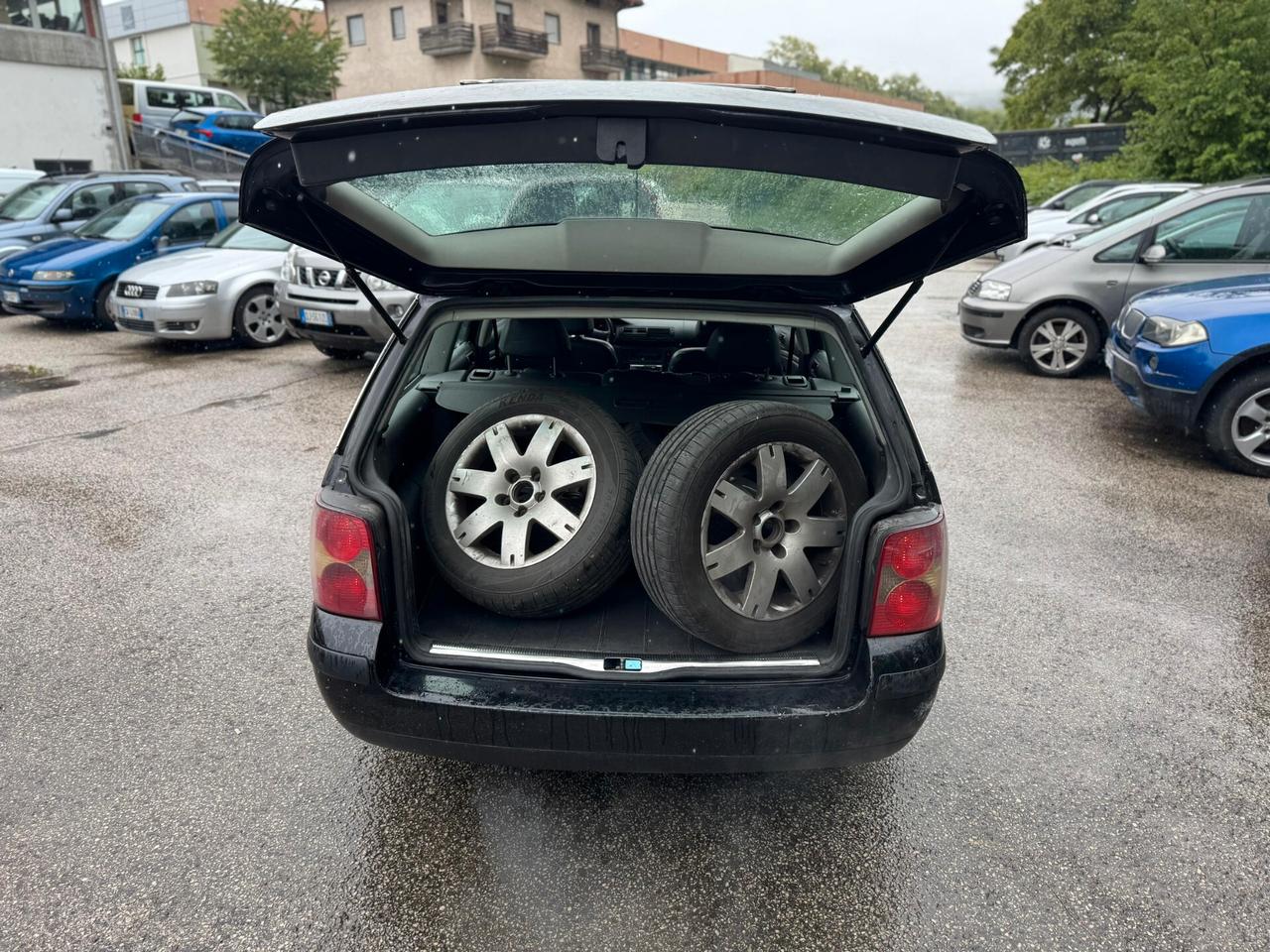Volkswagen Passat 1.9 TDI/130 CV cat Var. C.line COME VISTA E PIACIUTA