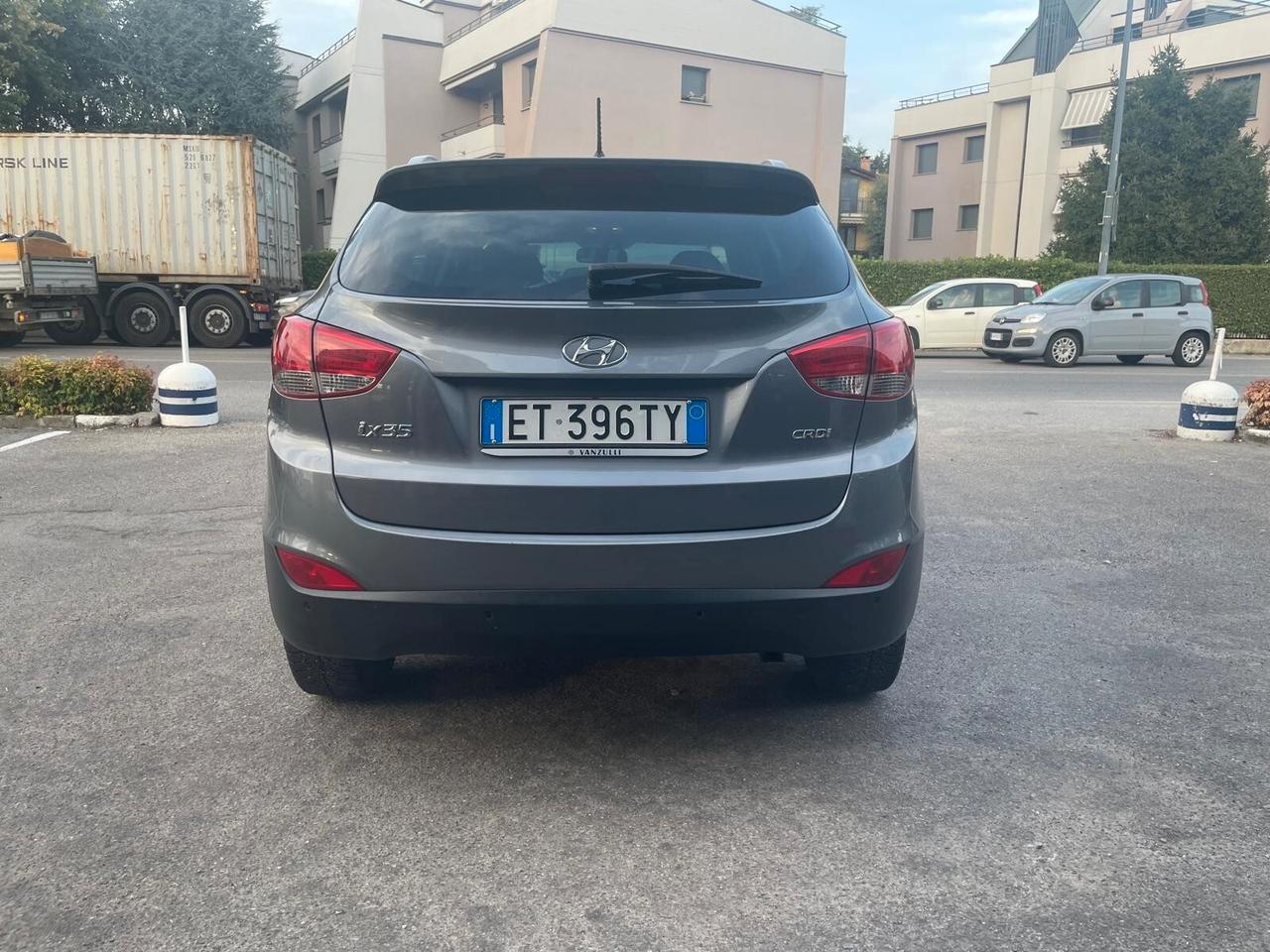 Hyundai iX35 1.7 CRDi 2WD Xpossible
