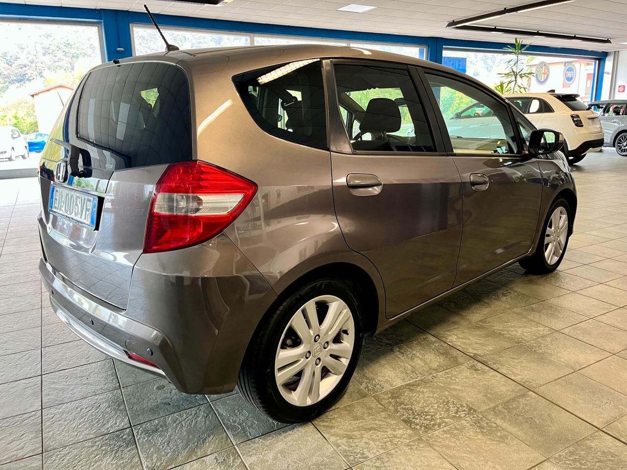 Honda Jazz 1.4 i-VTEC Elegance-NEOPATENTATI-