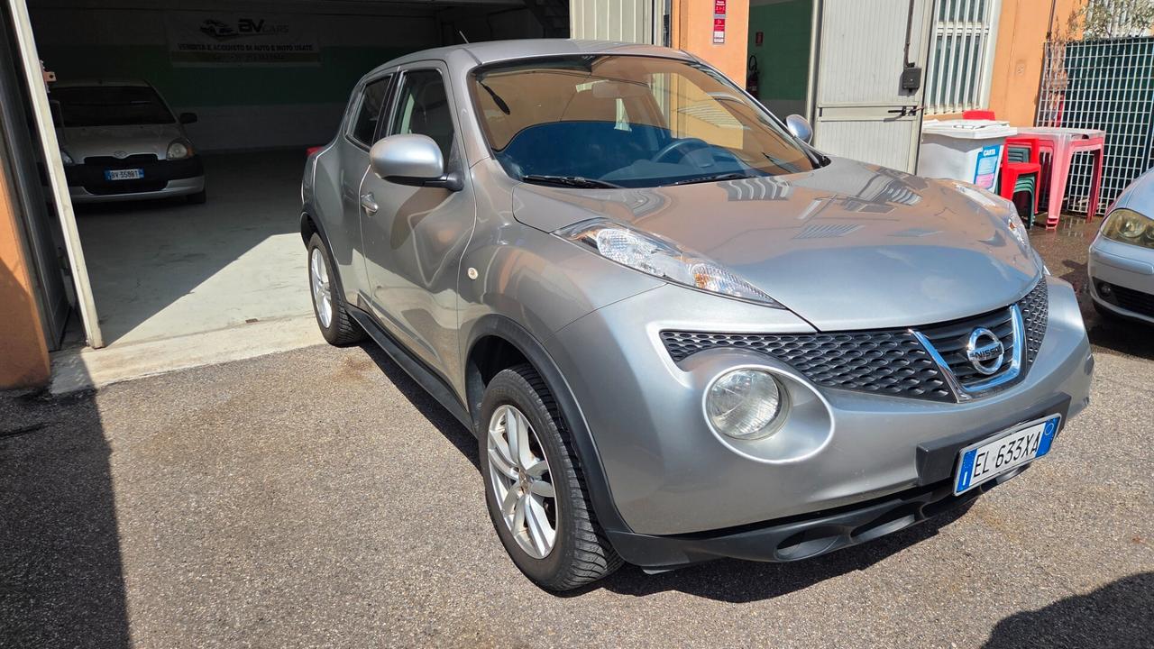 Nissan Juke 1.6 Tekna unico proprietario neo patentati