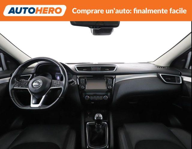 NISSAN Qashqai 1.2 DIG-T Tekna