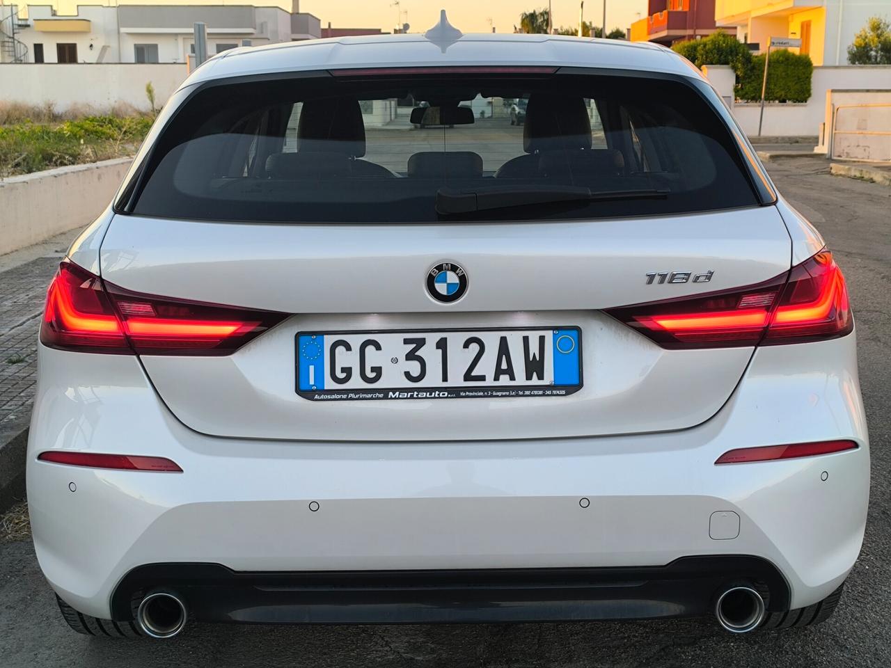 BMW SERIE 1 SPORT 118D 150cv COCKPIT/NAV/PELLE/