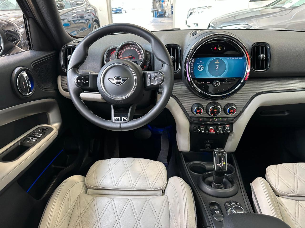 Mini Countryman Cooper D Yours 2.0 Auto - LED - 18" - Tetto - Carplay - Pelle - IVA