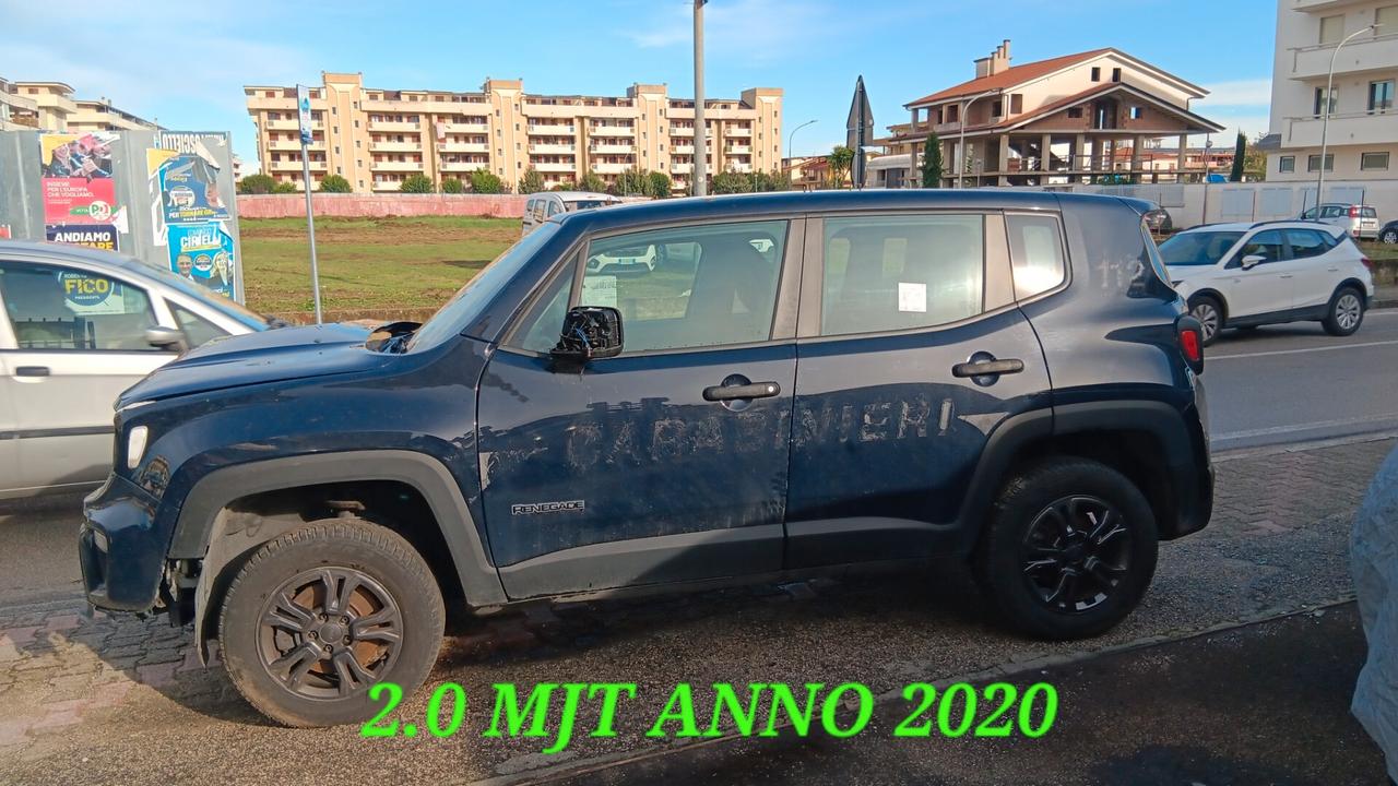 Jeep Renegade 4x4 incidentata sinistrata mondialcars