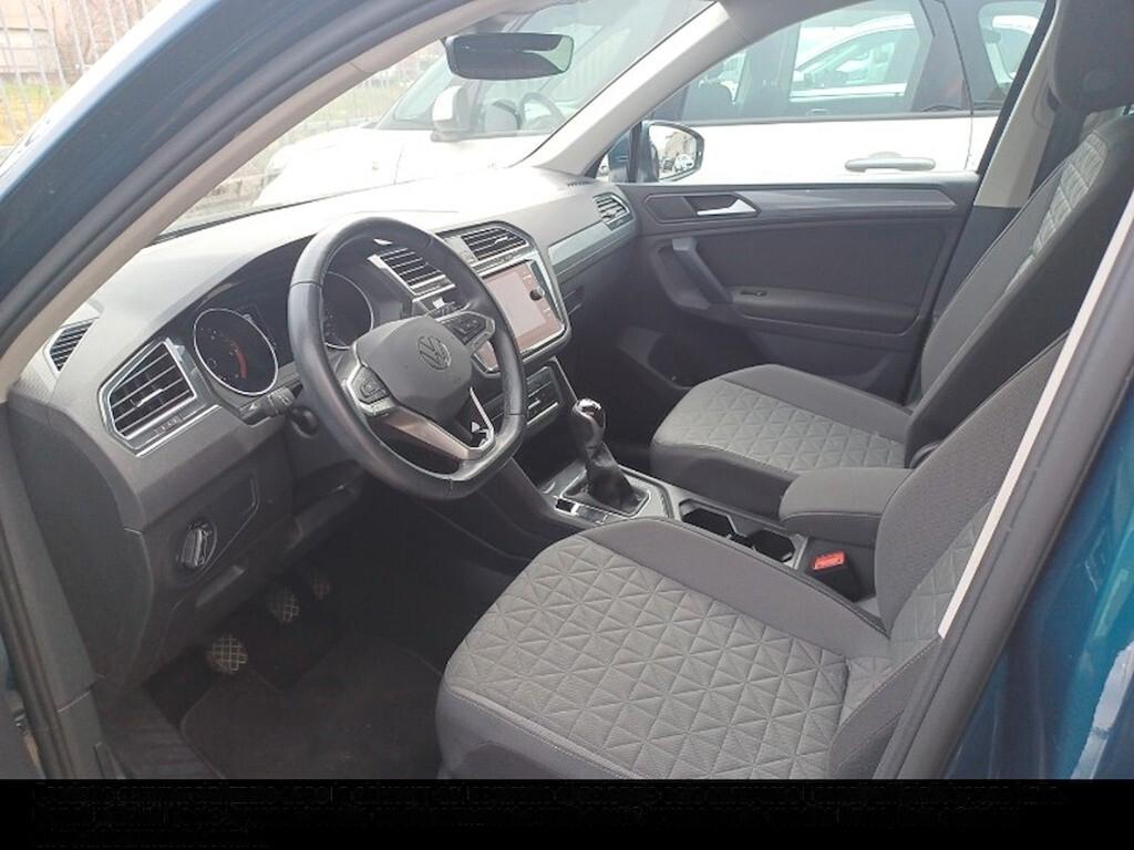 VOLKSWAGEN TIGUAN 2.0 TDI 122CV 6M. SCR LIFE ( FARI LED - CLIMA TRIZONA - MIRROR - PARK ASSIST )