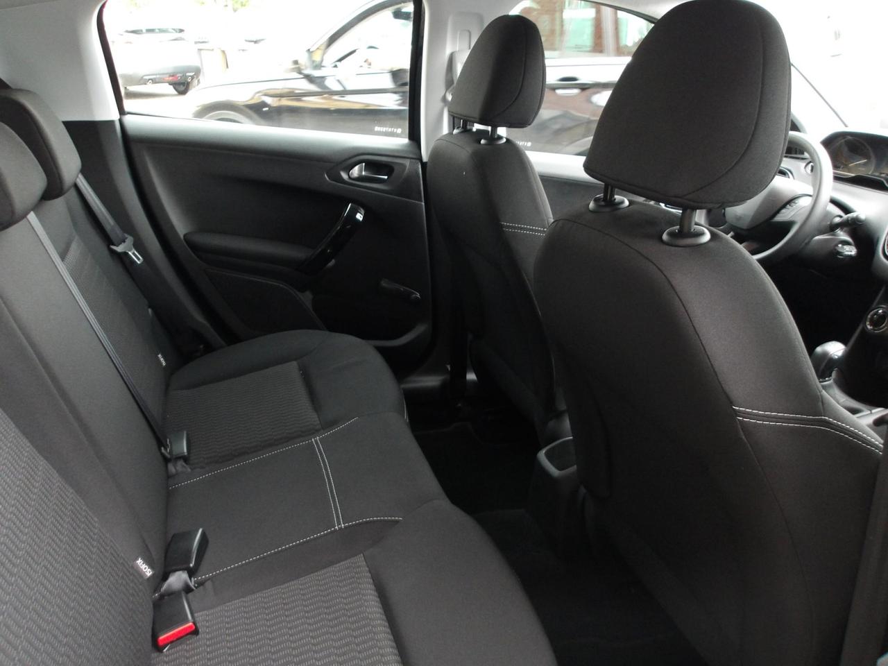 Peugeot 208 5 Porte 208 5p 1.2 puretech Active 68cv my18