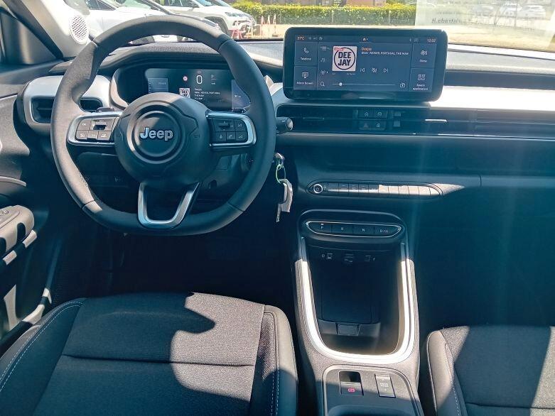JEEP AVENGER 1.2 Turbo 100 CV MHEV ALTITUDE KM 0