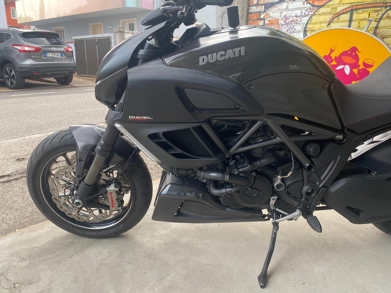 Ducati Diavel CARBON