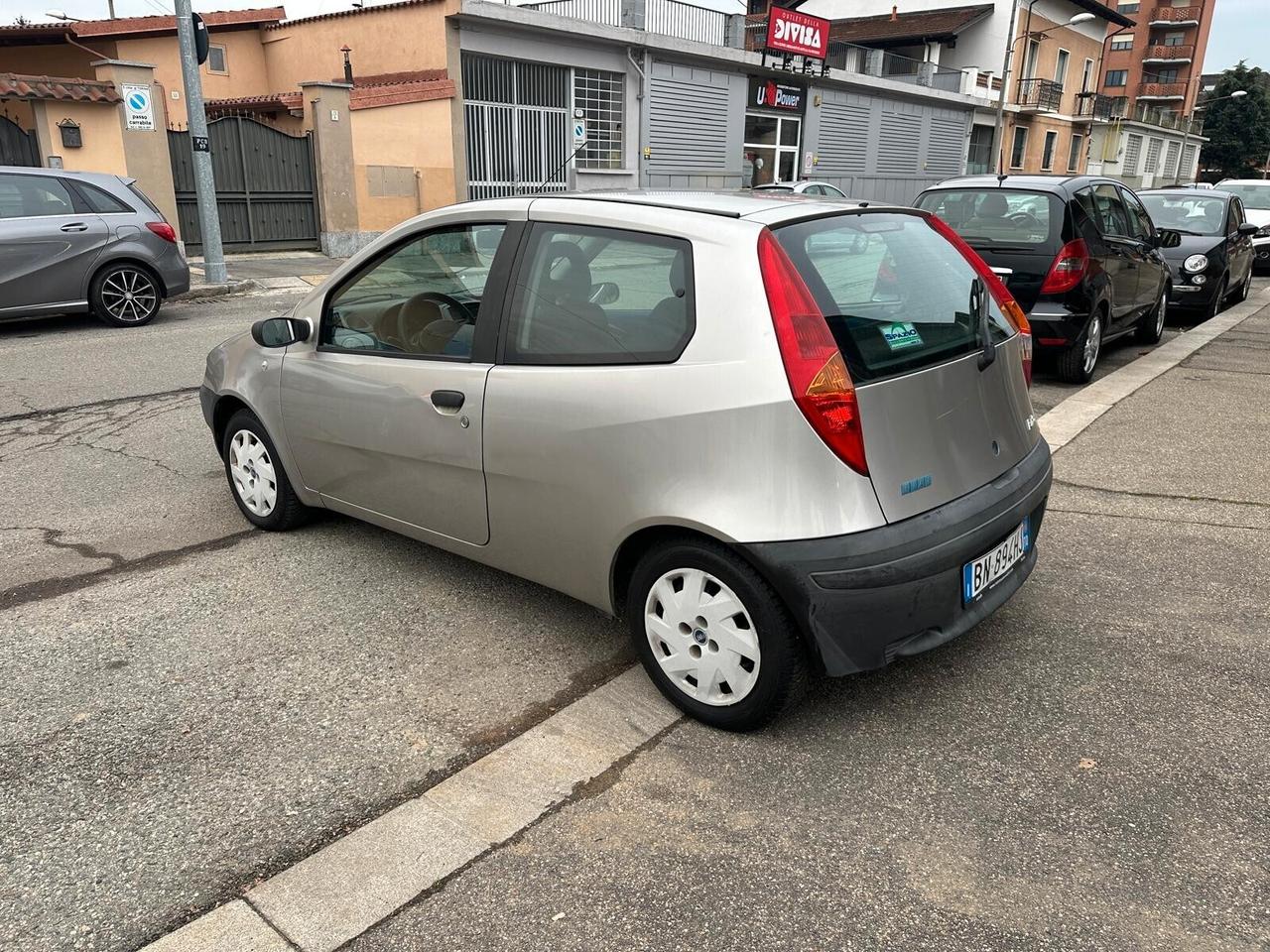 Fiat Punto 1.2i cat 3 porte ELX