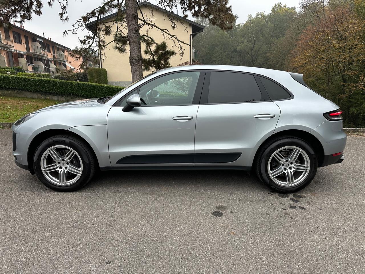 Porsche Macan 2.0 245 cv - 2019