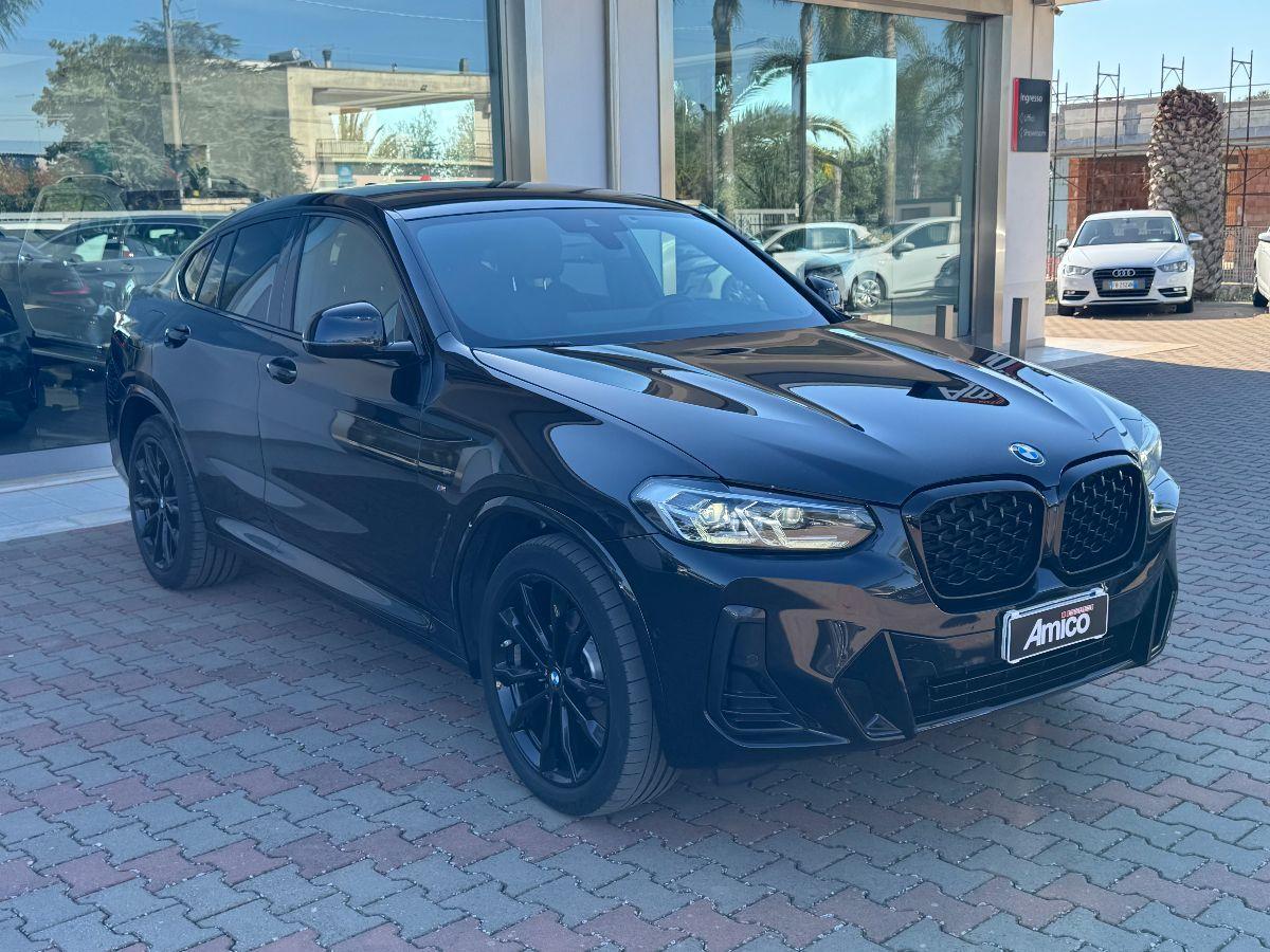 BMW X4 xDrive20d 48V Msport mhev Total Black 2021