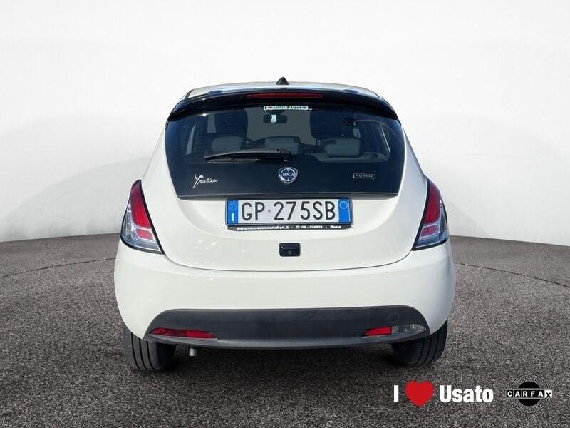 Lancia Ypsilon NUOVA My23 1.0 Firefly 70 CvStart&Stop Hybrid Gold