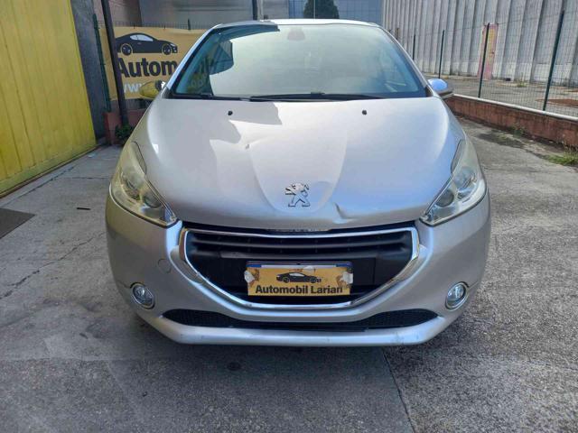 PEUGEOT 208 serie 1.2 VTi 82 CV 3 porte Allure neopatentati