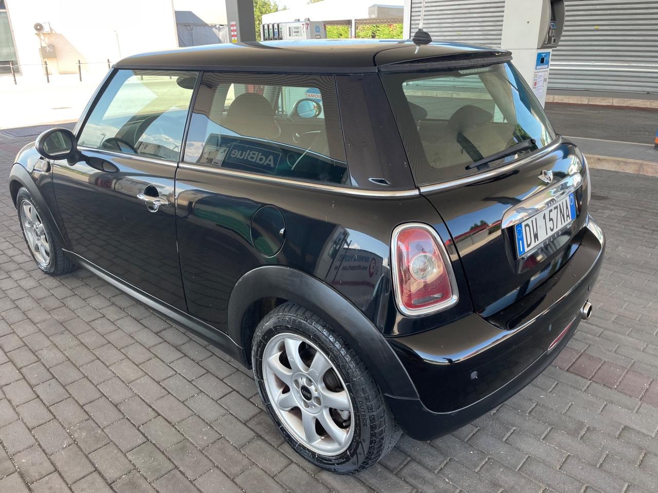 MINI COOPER ONE NEOPATENTATI 1.6 BENZINA/GPL 167.000 KM 2009.
