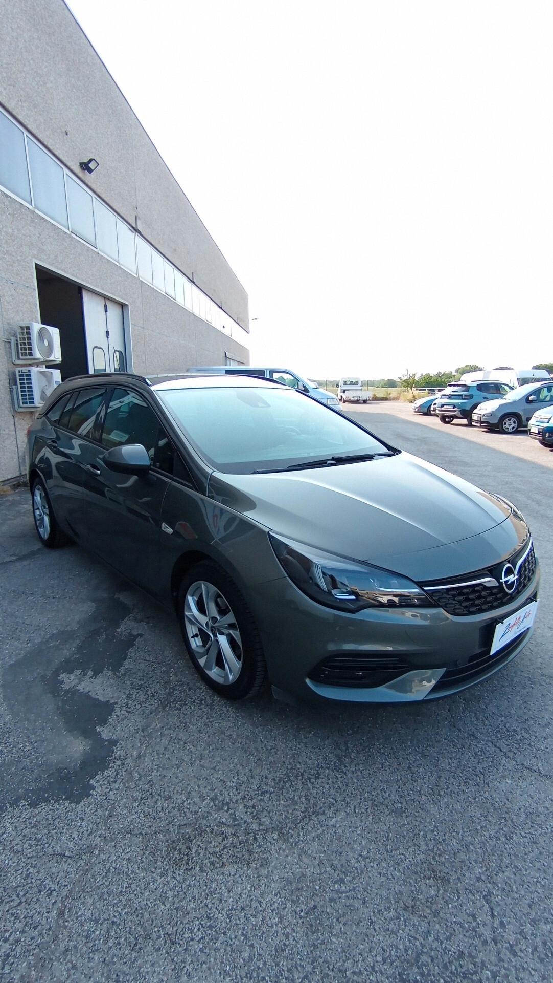 OPEL ASTRA 1.2 BZ - OK NEOPATENTATI