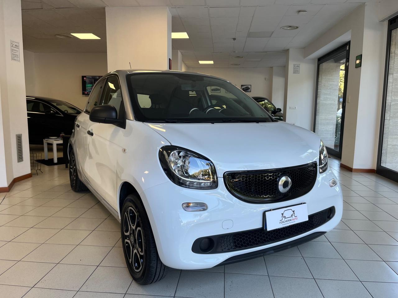 Smart ForFour 70 1.0 Prime pelle/navigatore/led!!