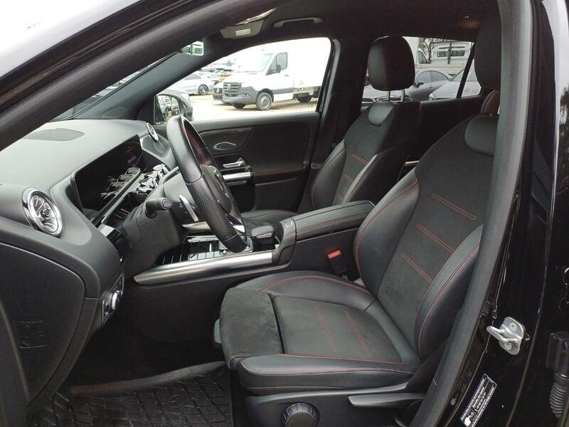 Mercedes-Benz GLA GLA 180 Automatic Premium NIGHT-PACK