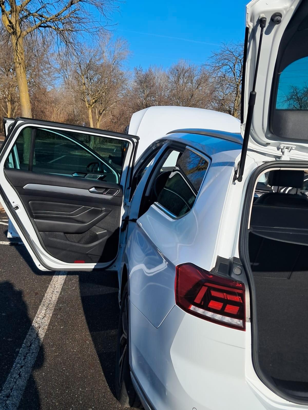 Volkswagen Passat Variant 2.0 TDI SCR 200 CV DSG Executive