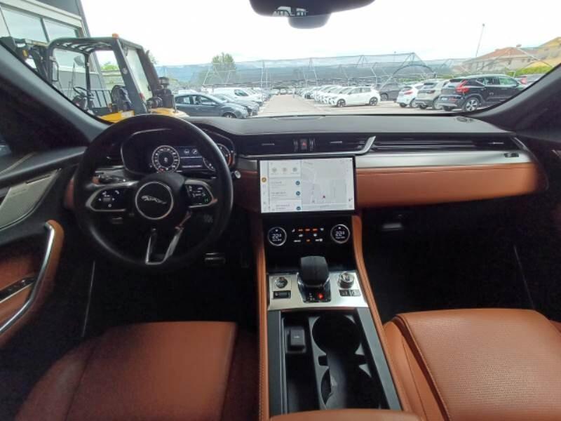 Jaguar F-Pace 2.0 D 204 CV AWD aut. R-Dynamic SE