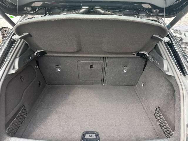 Mercedes-Benz GLA 200 GLA 200 d (cdi) Premium auto