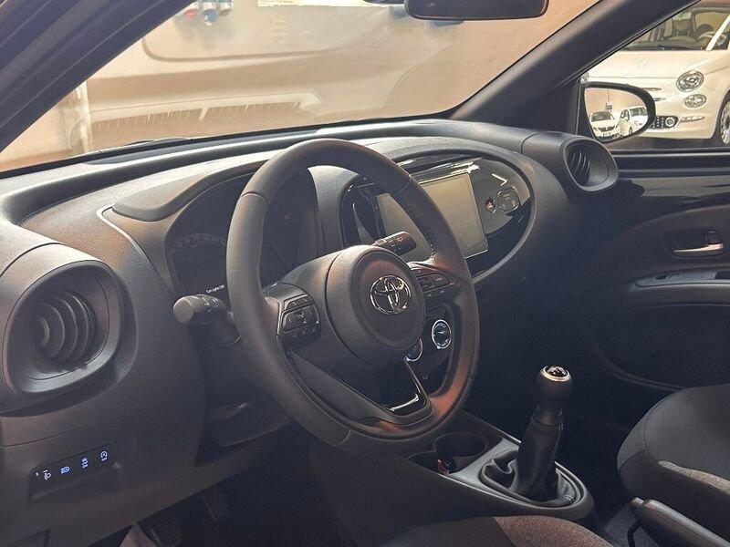 Toyota Aygo X 1.0 VVT-i 72 CV 5 porte Active