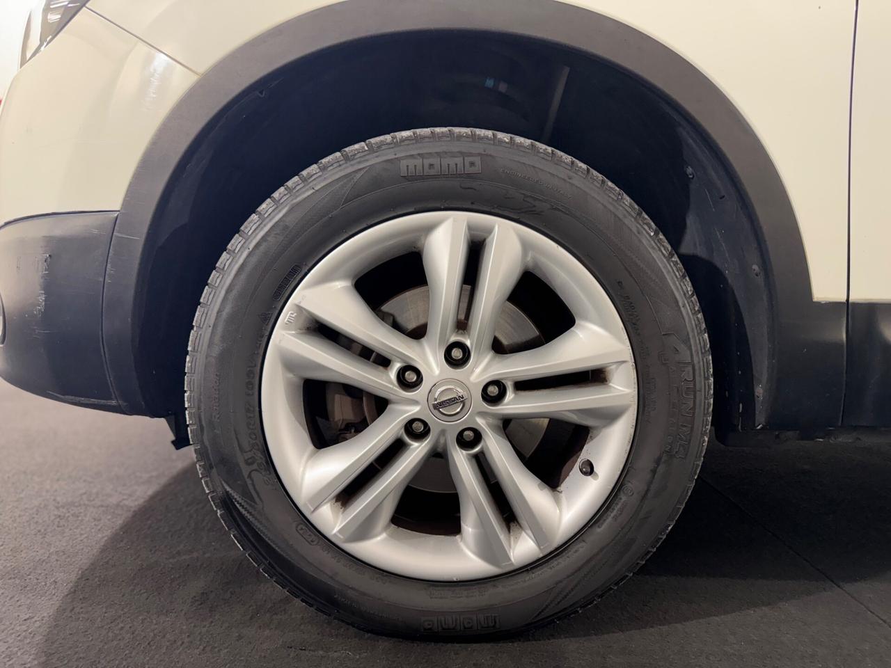 Nissan Qashqai 2.0 16V Tekna * 4X4 *