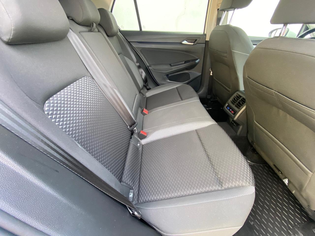 Volkswagen Golf VIII 2.0 TDI SCR Active 116cv