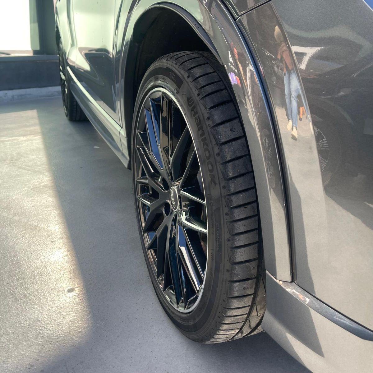 AUDI Q2 IDENTITY BLACK S-TRONIC