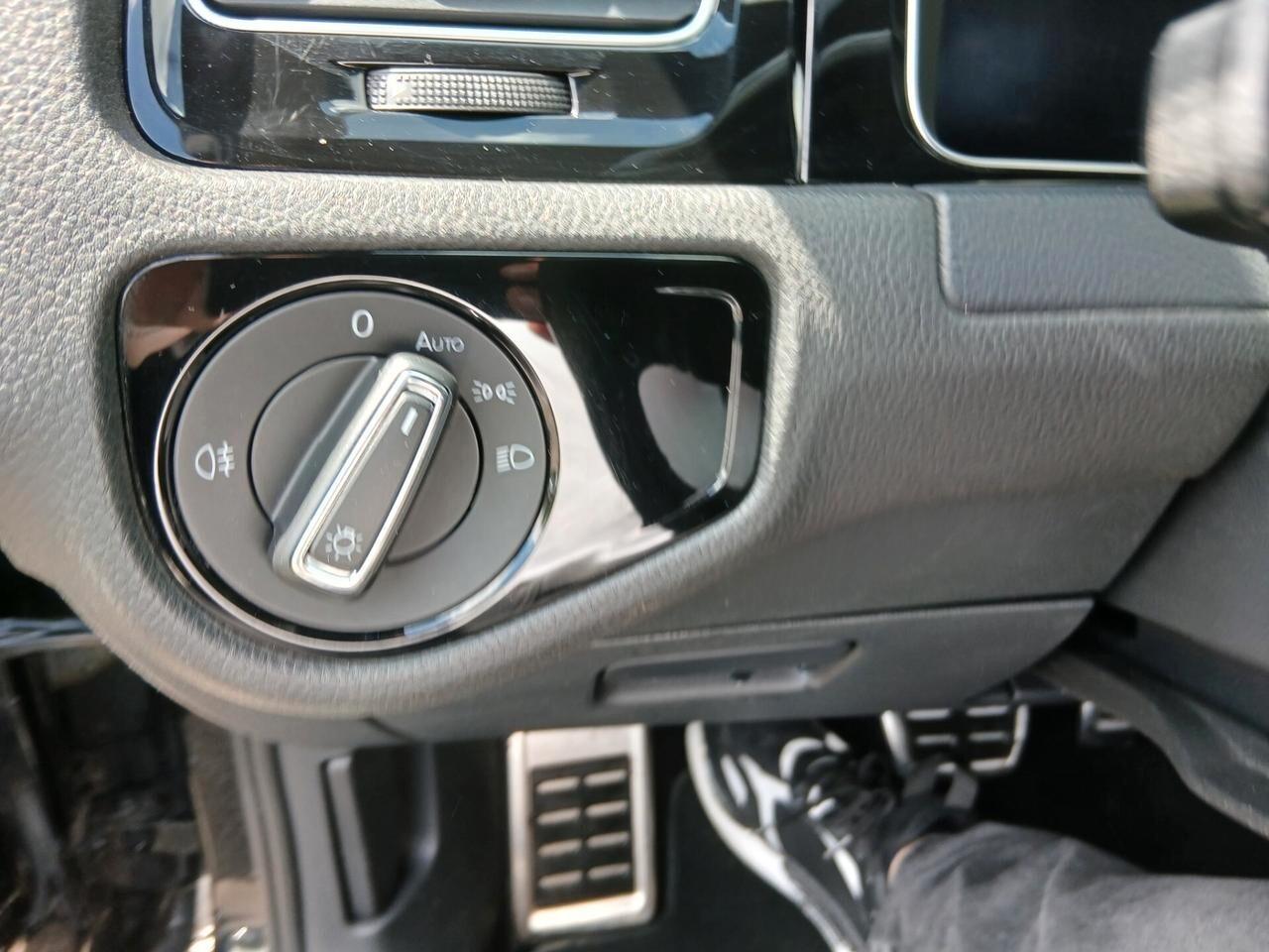 Volkswagen Golf GTD 2.0 7.5 DSG "virtual cockpit,led,xeno"