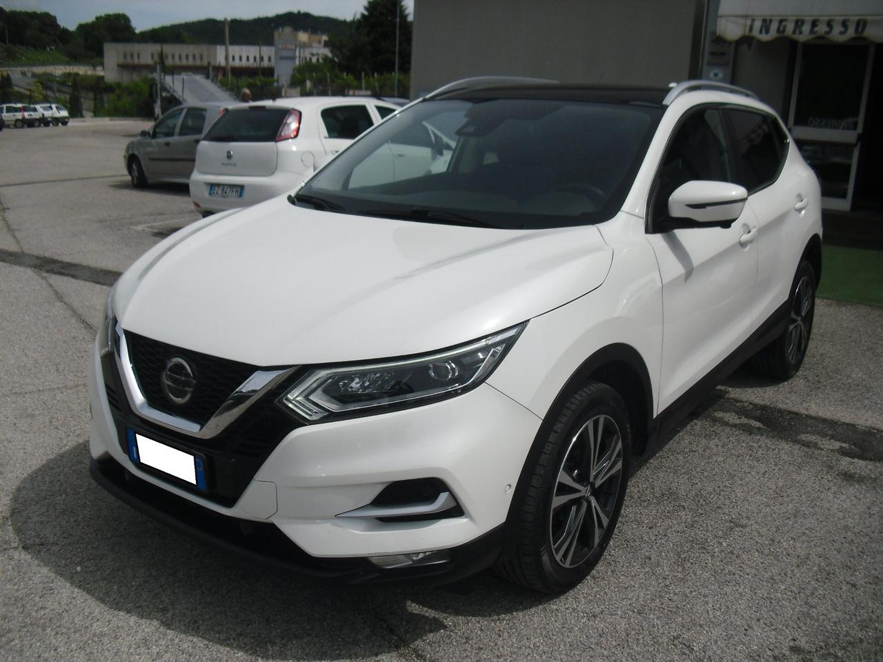 Nissan Qashqai 1.5 dCi 115 CV N-Connecta, perfette condizioni, tagliandi ufficiali!!